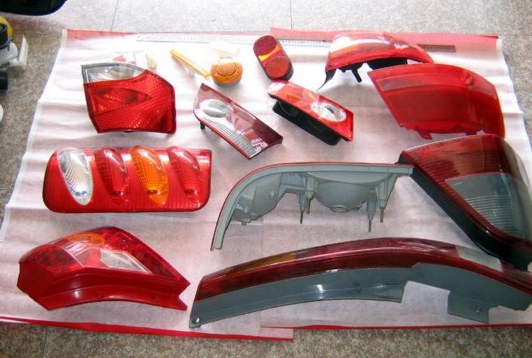 激光焊接設備制造商：技術驅動下的精密“連接者”