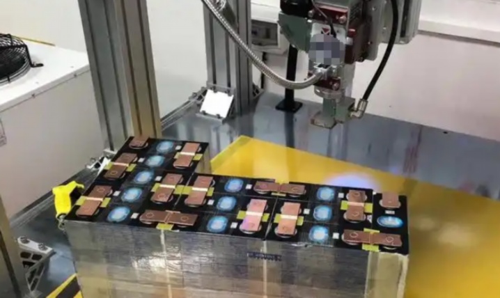 精密新能源電池焊接設(shè)備選型指南